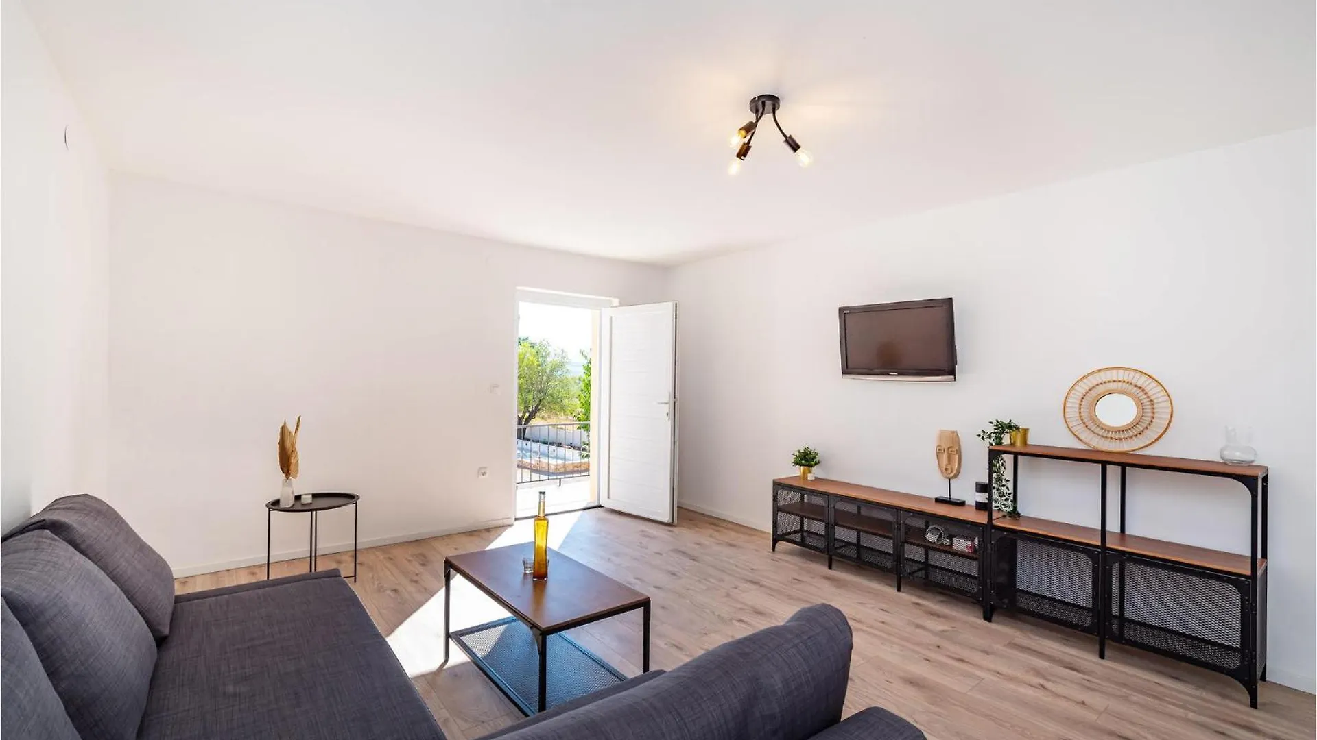 3 Bedroom Stunning Home In Gornje Rastane Donje Rastane Chorvatsko
