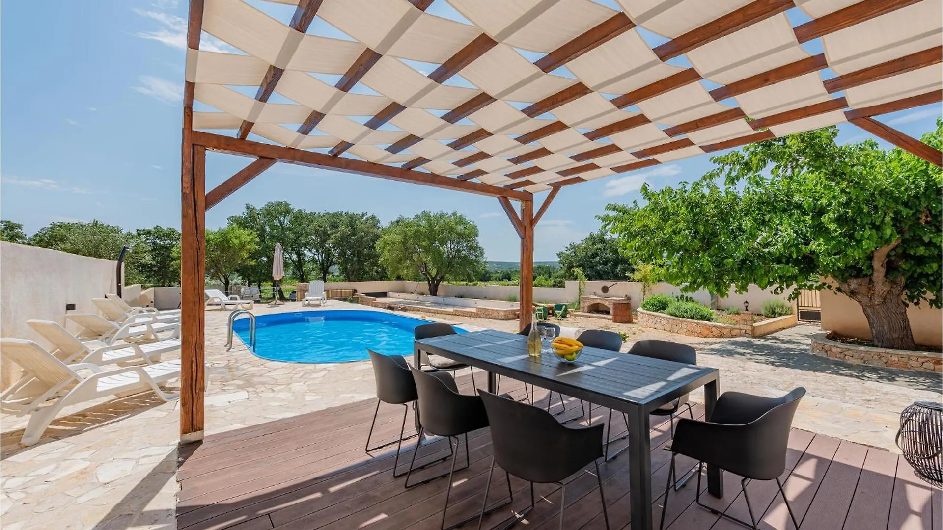 3 Bedroom Stunning Home In Gornje Rastane Donje Rastane Holiday home