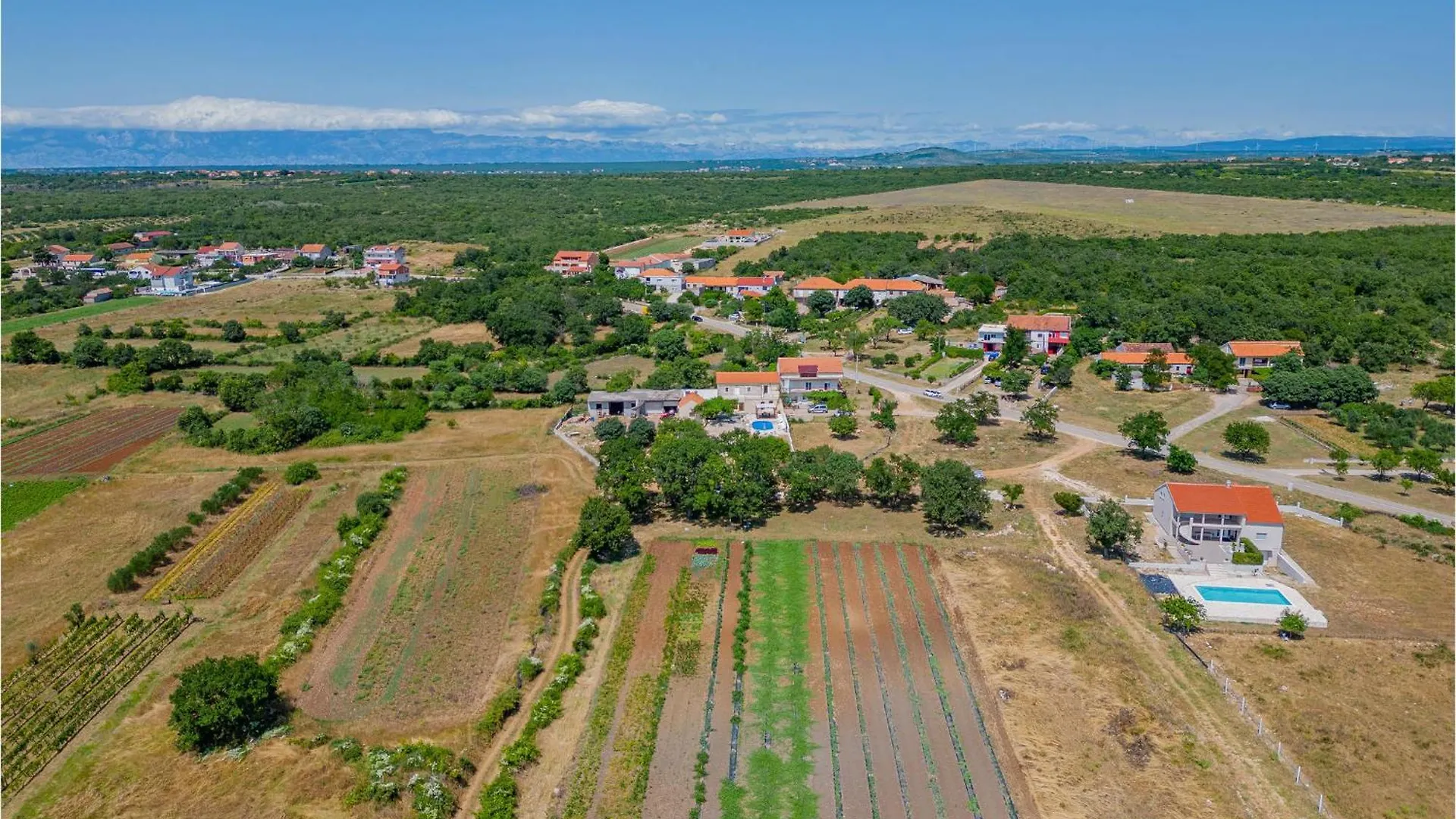 Holiday home 3 Bedroom Stunning Home In Gornje Rastane Donje Rastane