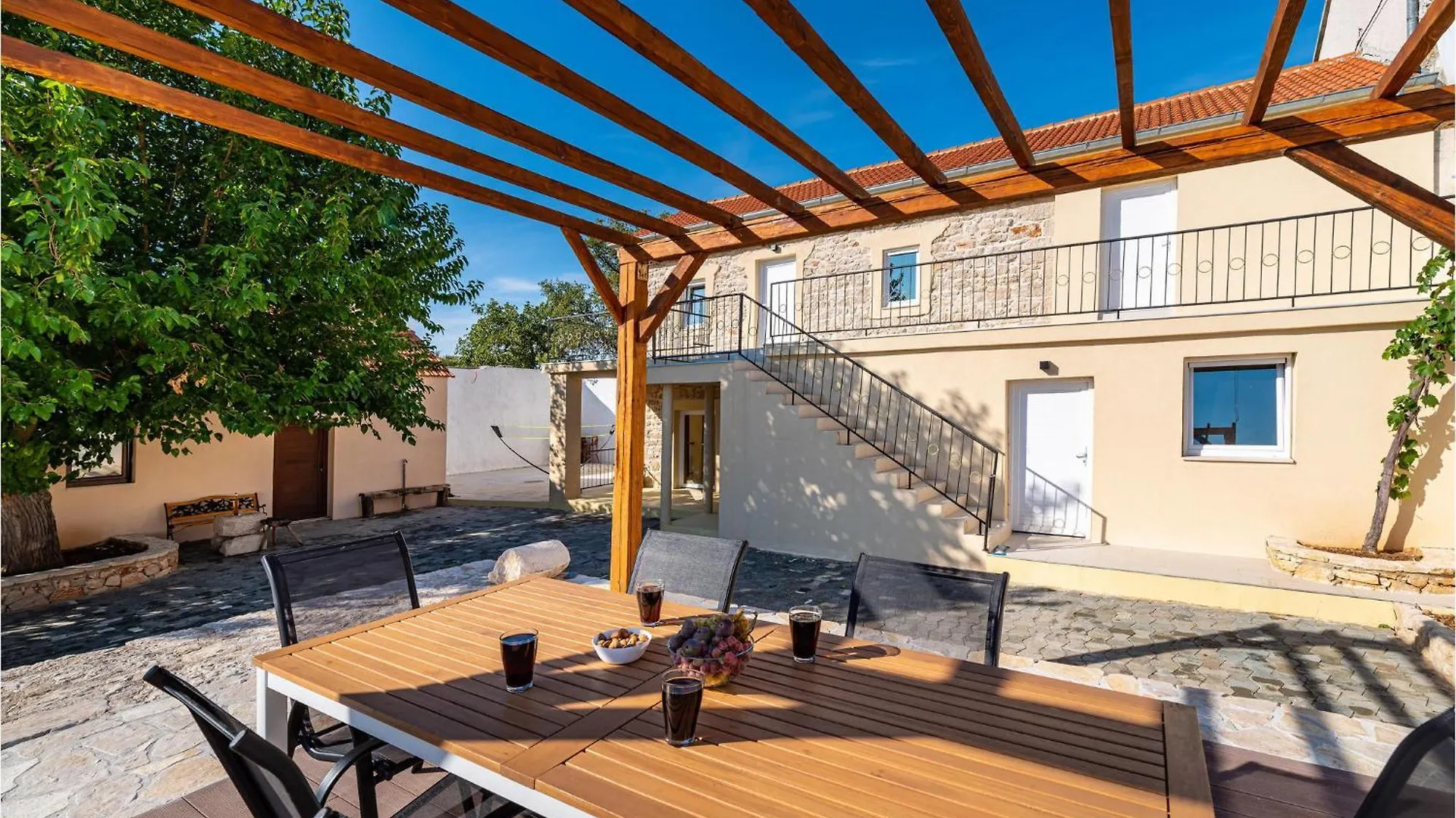 Holiday home 3 Bedroom Stunning Home In Gornje Rastane Donje Rastane