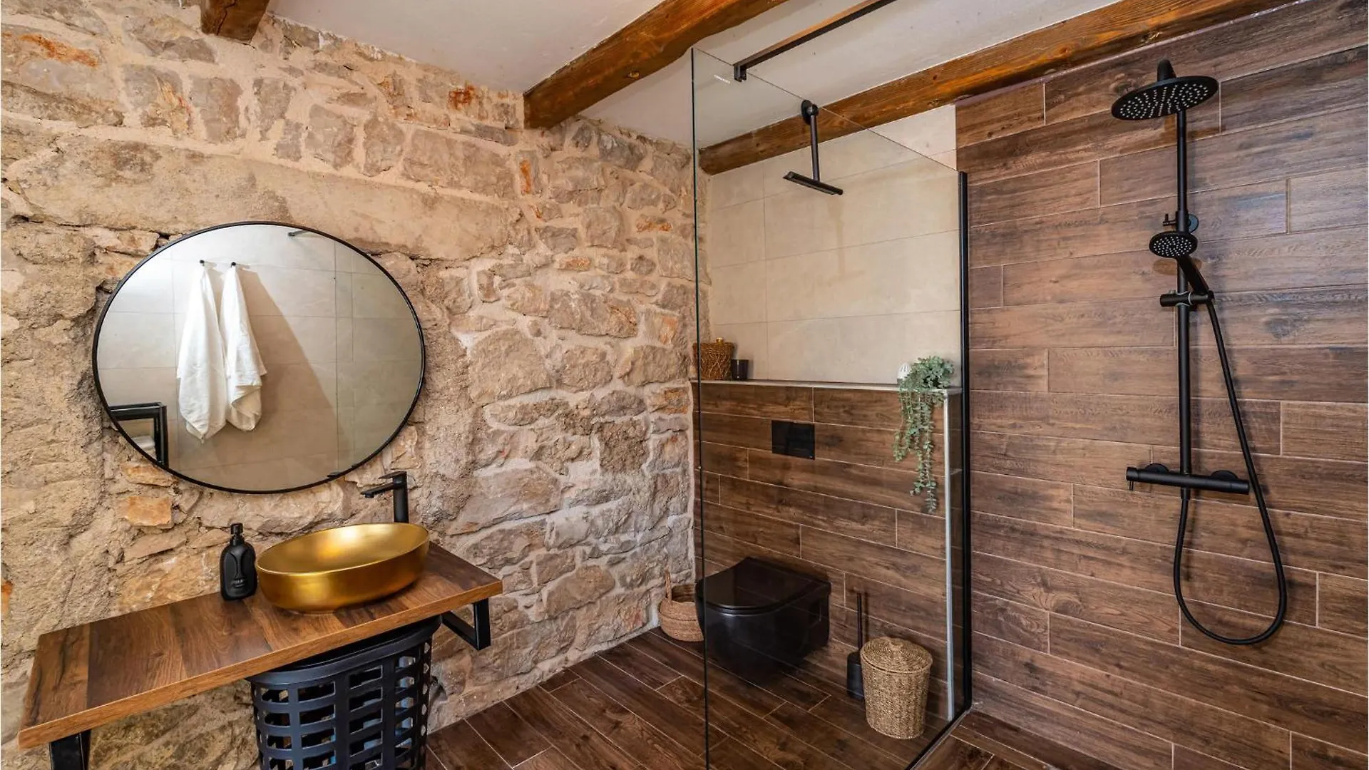 Holiday home 3 Bedroom Stunning Home In Gornje Rastane Donje Rastane